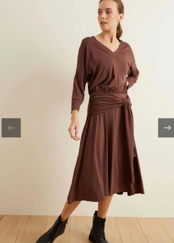 Kahverengi V Yaka Uzun Salaş Elbise - Görsel 2