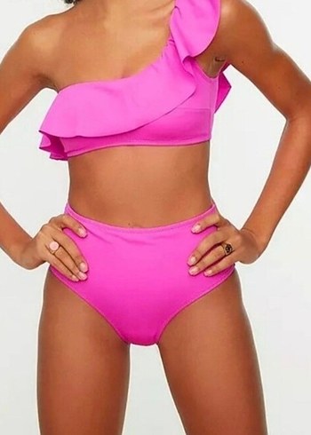 Pembe Fırfırlı Tek Omuz Bikini