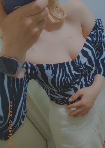 Düğmeli Zebra Desenli Straplez Bluz
