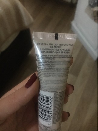 Loreal Paris Loreal Paris BB Krem ve Farmasi Likit Ruj