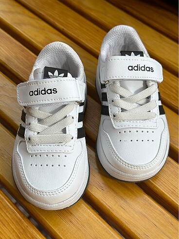 26 Beden Adidas