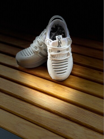24 Beden Adidas