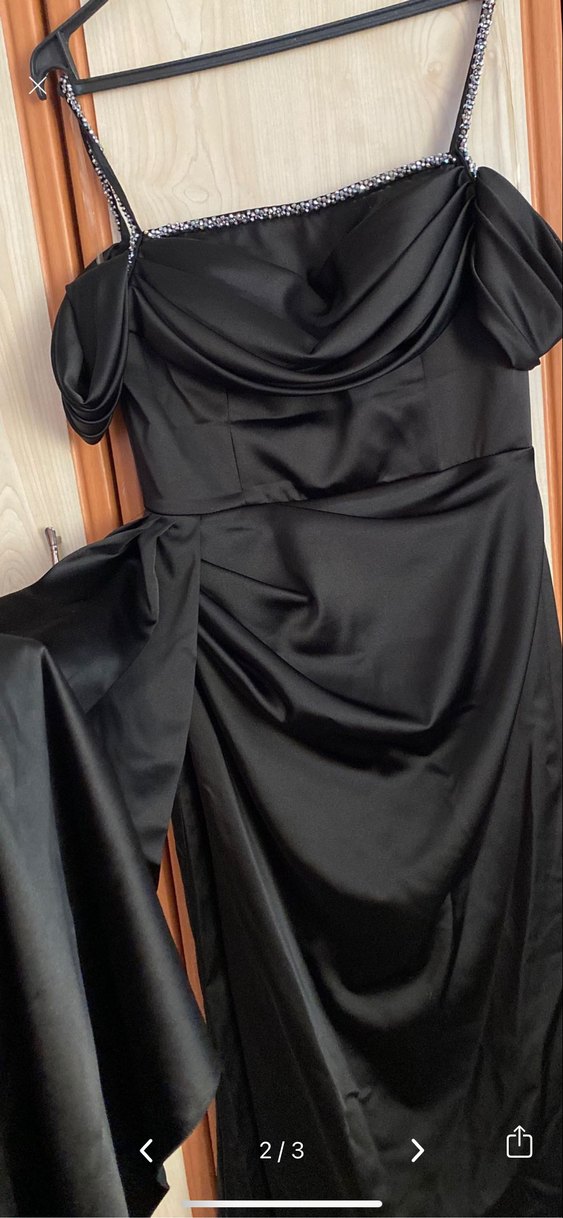 Siyah Drapeli Uzun Kadın Abiye Elbise - Görsel 2