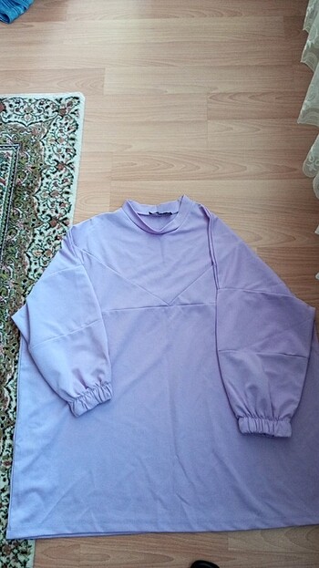Lila tunik