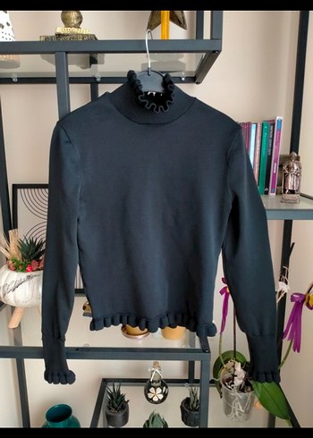 Siyah Balıkçı Yaka Fırfırlı zara kazak