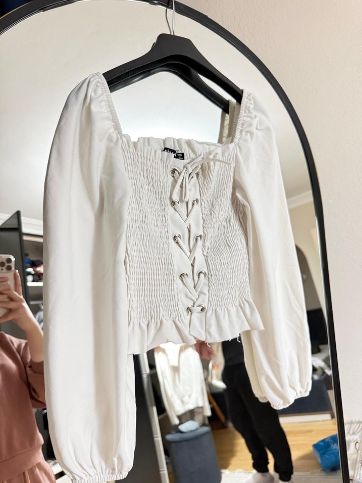 Uzun Kollu Beyaz Keten Bluz - Görsel 2
