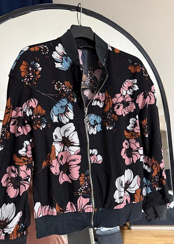 Çiçek Desenli Kadın Bomber Ceket - Görsel 2