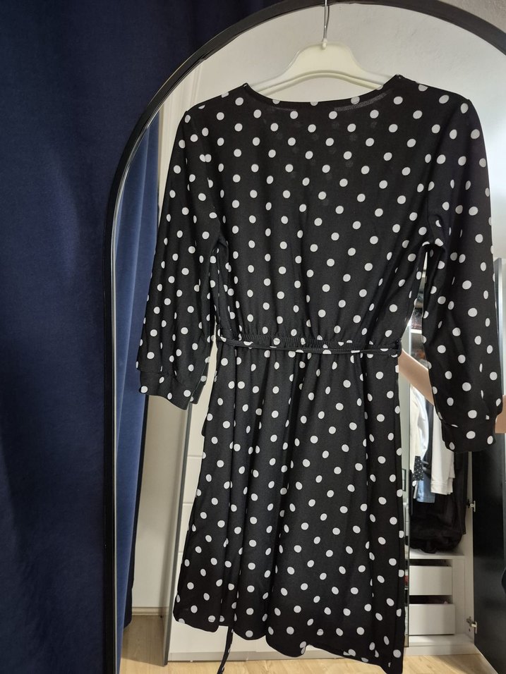 Siyah Puantiyeli Midi Elbise - Görsel 3