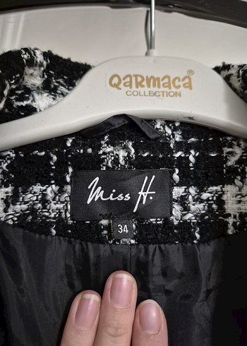 Düğmeli Siyah Ekose Midi Yelek - Görsel 5