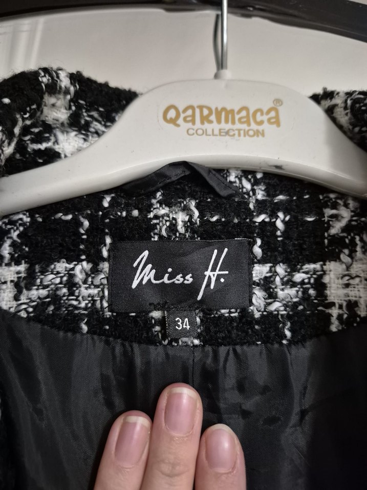 Düğmeli Siyah Ekose Midi Yelek - Görsel 5