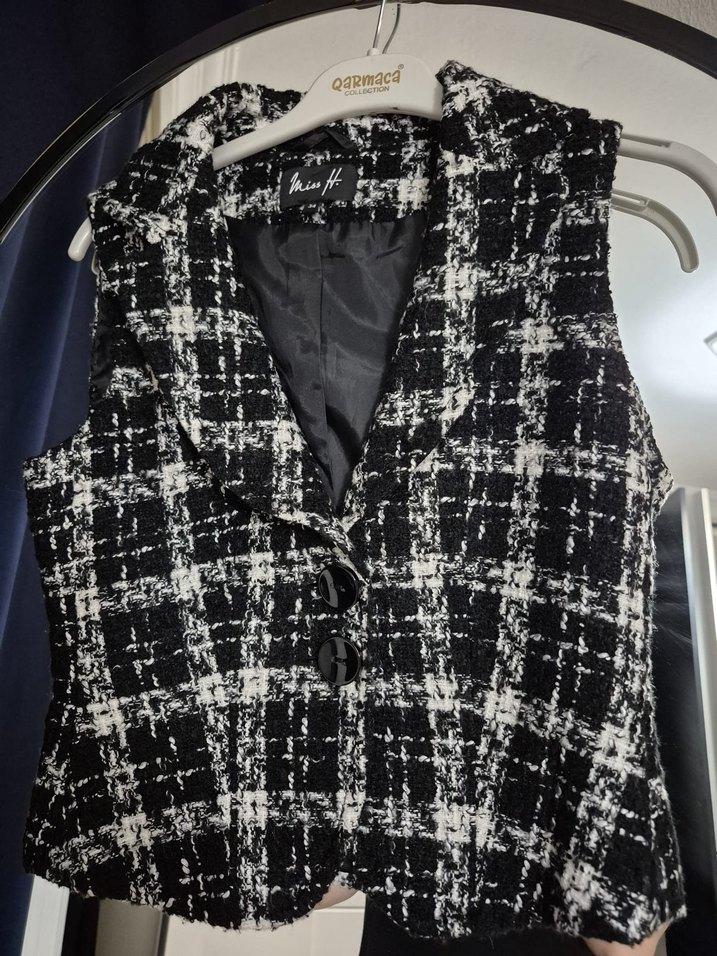 Düğmeli Siyah Ekose Midi Yelek - Görsel 2