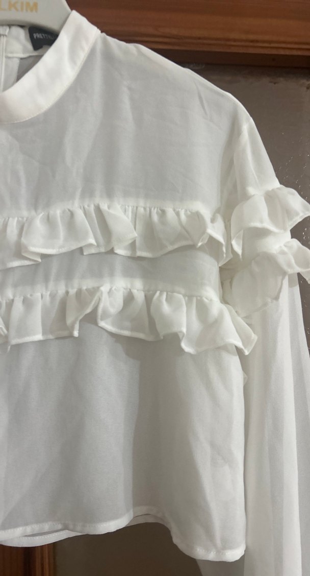 Beyaz Fırfırlı Uzun Kollu Keten Bluz - Görsel 2