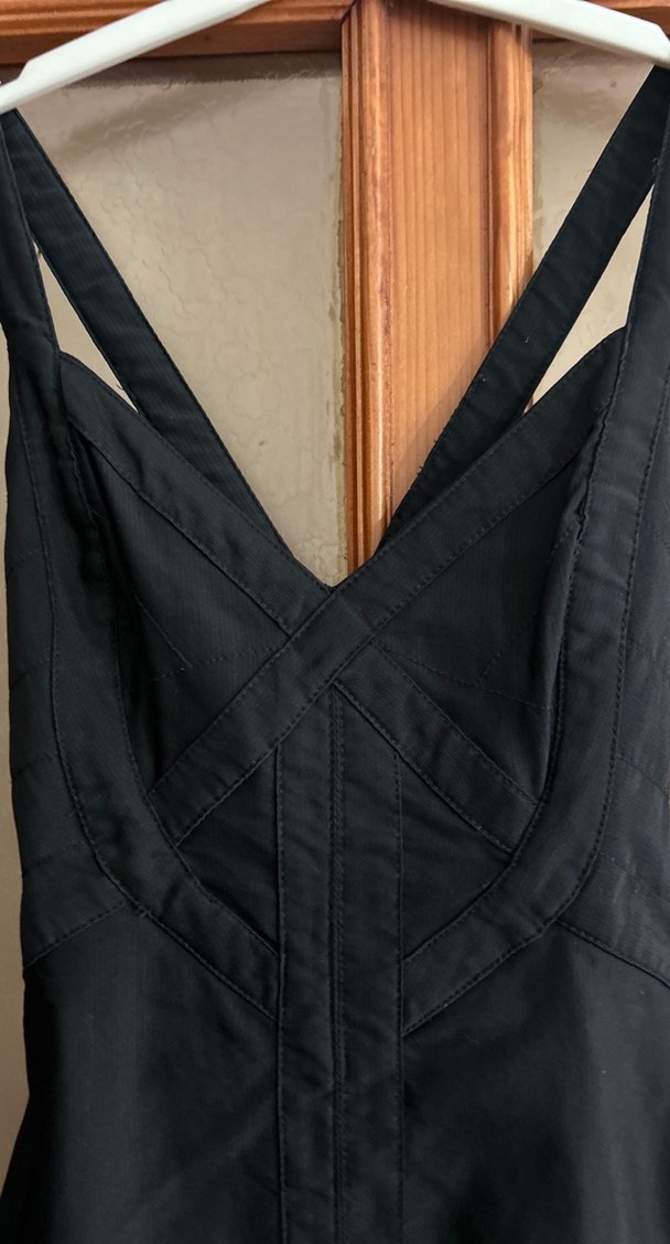 Siyah V Yaka Midi Straplez Gotik Elbise - Görsel 2