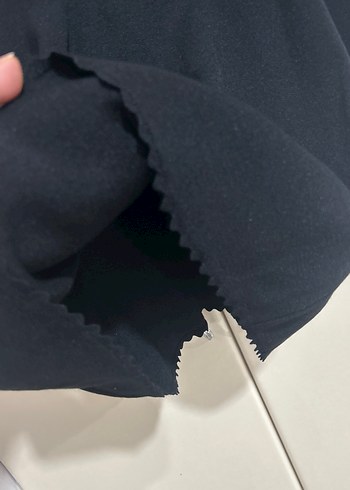 Siyah Yüksek Yakalı Triko Midi Elbise - Görsel 5