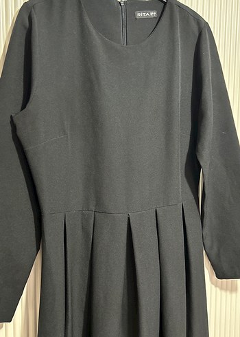 Siyah Piliseli Uzun Kadın Elbise - Görsel 3