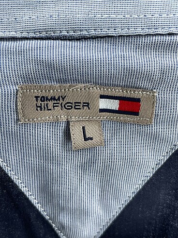 l Beden lacivert Renk Tommy Hilfiger Gömlek %70 İndirimli.