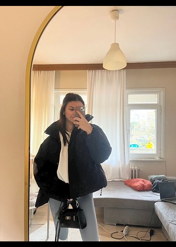 m Beden beyaz Renk Pull&Bear Siyah Şişme Mont