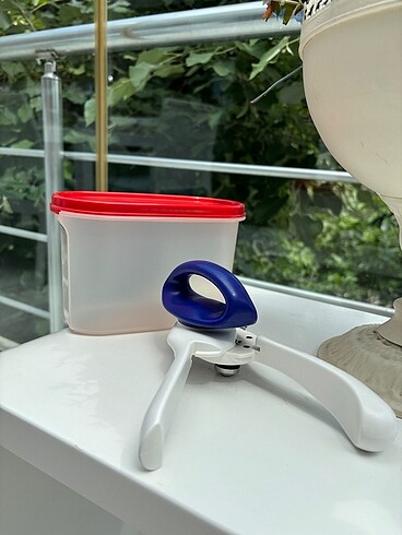 Tupperware Tupperware konserve açacağı bakliyat