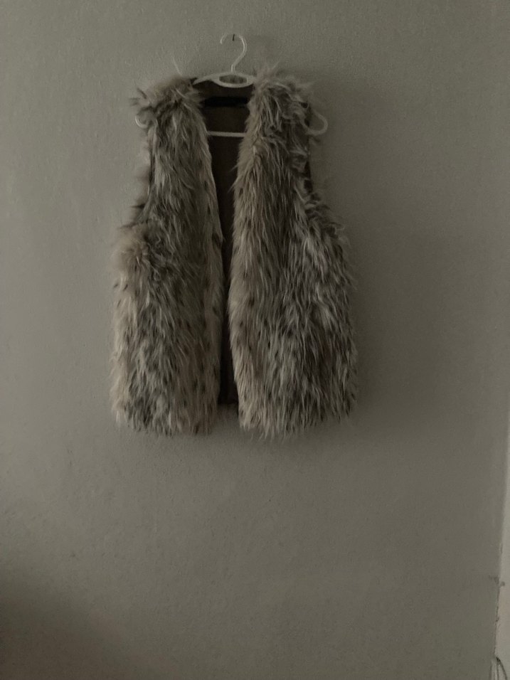 Gri Kürklü Midi Kadın Yelek - Görsel 2