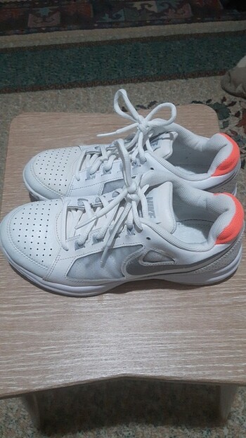 38,5 Beden Nike ayakkabı