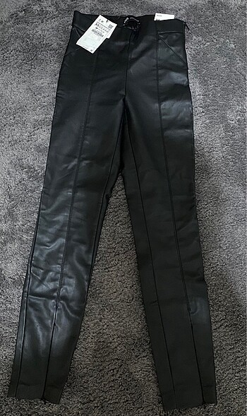 Zara deri etiketli pantolon