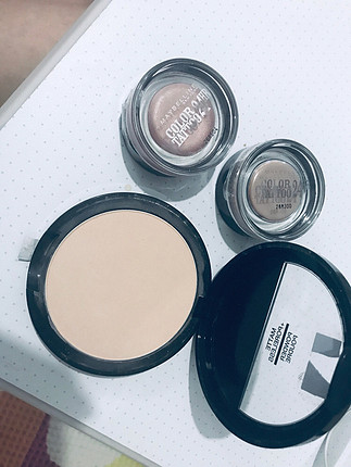 Maybelline üç ürün