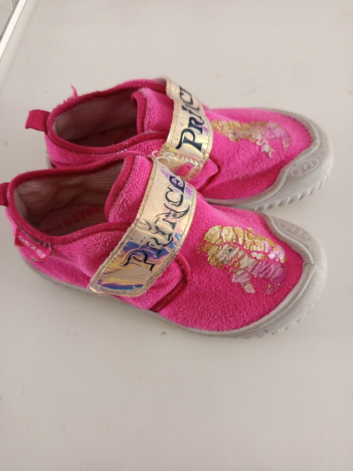 Pembe Kız Çocuk Sıcak Terlik Velcro Bantlı - Görsel 2