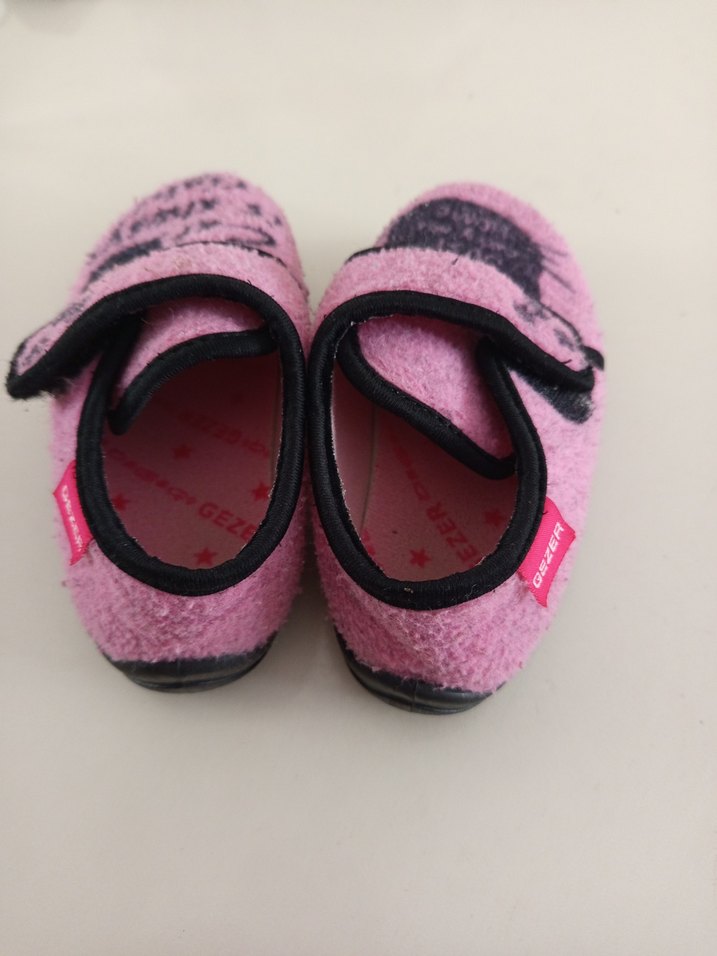 Kız Çocuk Pembe Polar Kaydırmaz Terlik - Görsel 3