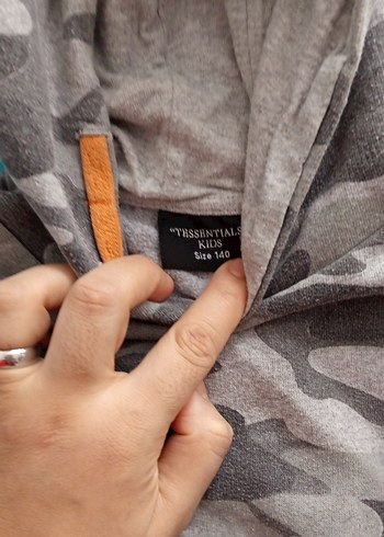 Erkek  çocuk Kamuflaj Gri Kapüşonlu Sweatshirt - Görsel 3