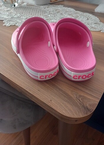 37,5 Beden Crocs