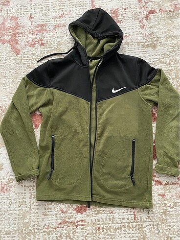 Nike hırka