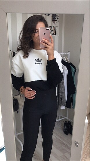 Adidas sweat
