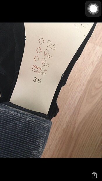 36 Beden Siyah kısa topuklu ayakkabı