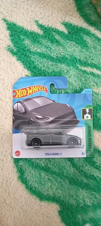 HOLTWEELS Tesla Model Y