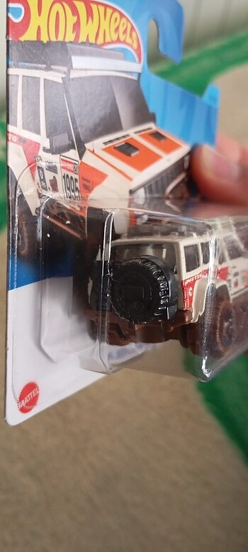  Beden HOLTWEELS JEEP CHEROKEE 95. TH