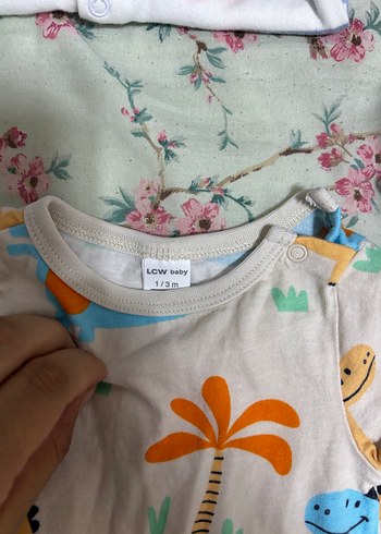 LC Waikiki Renkli Desenli Örme Erkek Bebek Tulum
