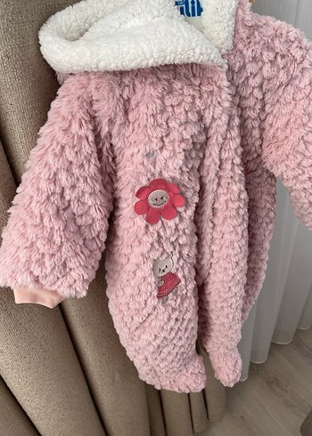 6 Ay Beden Kız Bebek Kapüşonlu Pembe Kürklü Tulumu