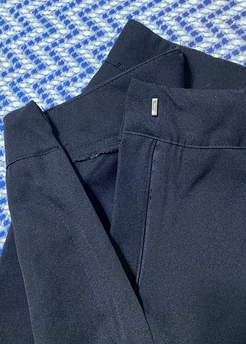 Kadın siyah Kemerli Rahat Kesim Pantolon - Görsel 3