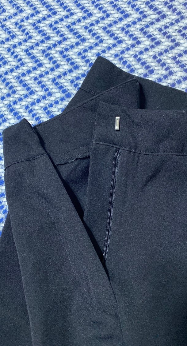 Kadın siyah Kemerli Rahat Kesim Pantolon - Görsel 3