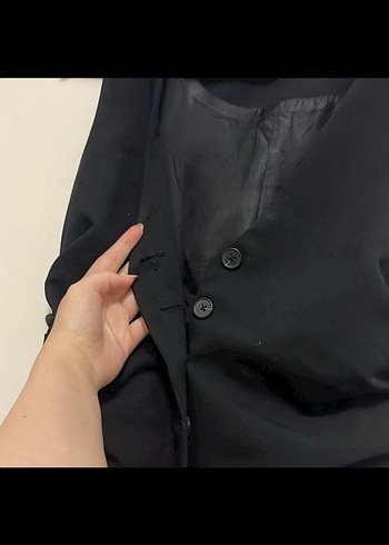 zara drapeli belden oturtmalı Düğmeli Siyah Kolsuz Yelek - Görsel 3