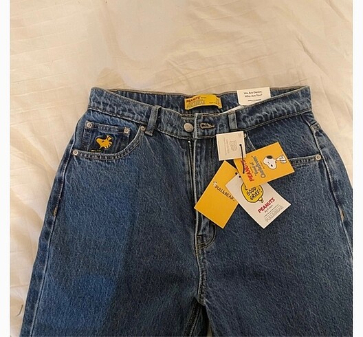 38 Beden mavi Renk Snoopy pull bear orjinal jean