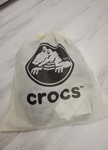 41 Beden Crocs 