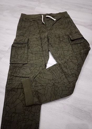 Erkek Çocuk Kamuflaj Desenli Bol Kesim Pantolon - Görsel 3