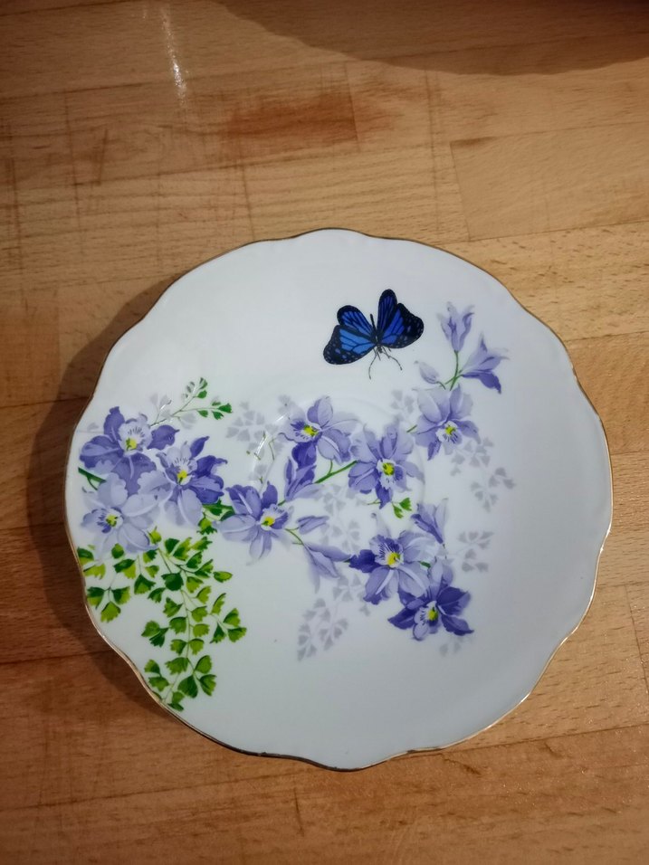 Pastel Mor Kelebekli Porselen Fincan Takımı - Görsel 3