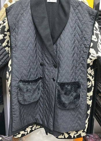 Siyah Kapitoneli Triko Yelek - Görsel 2