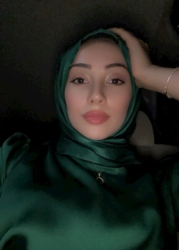 Zümrüt yeşili saten elbise - Görsel 2