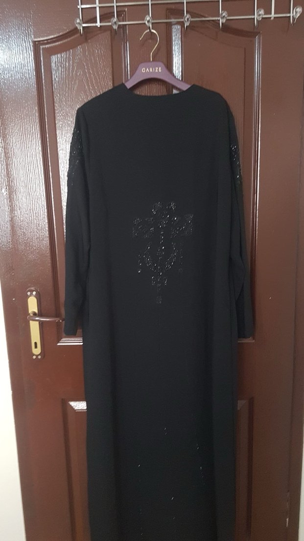 Siyah Uzun Kollu Drapeli Kadın ferace - Görsel 2