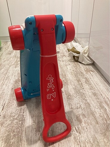 Fisher Price Sürmeli tekerlekli piyano oyuncak