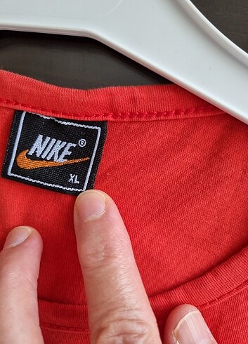xl Beden kırmızı Renk Nike 
