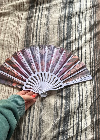 Çiçek ve Kelebek Desenli Katlanabilir Yelpaze - Görsel 2